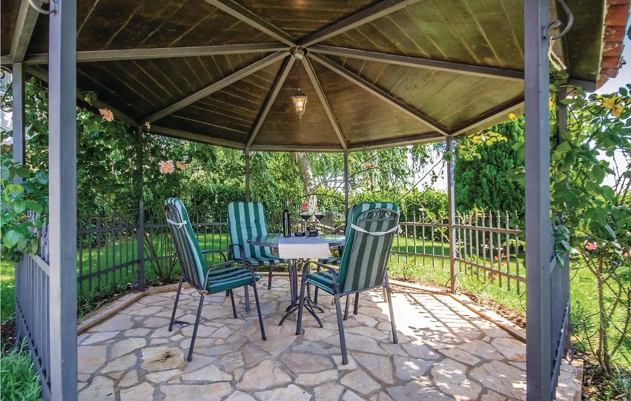 Holiday home Melnica III Barban