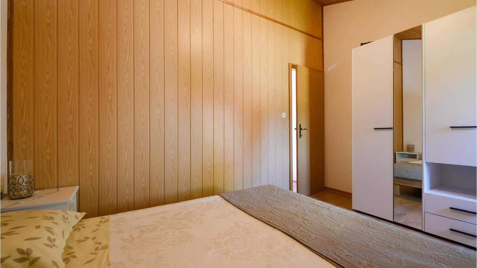 Holiday home 2 Bedroom Nice Home In Barban