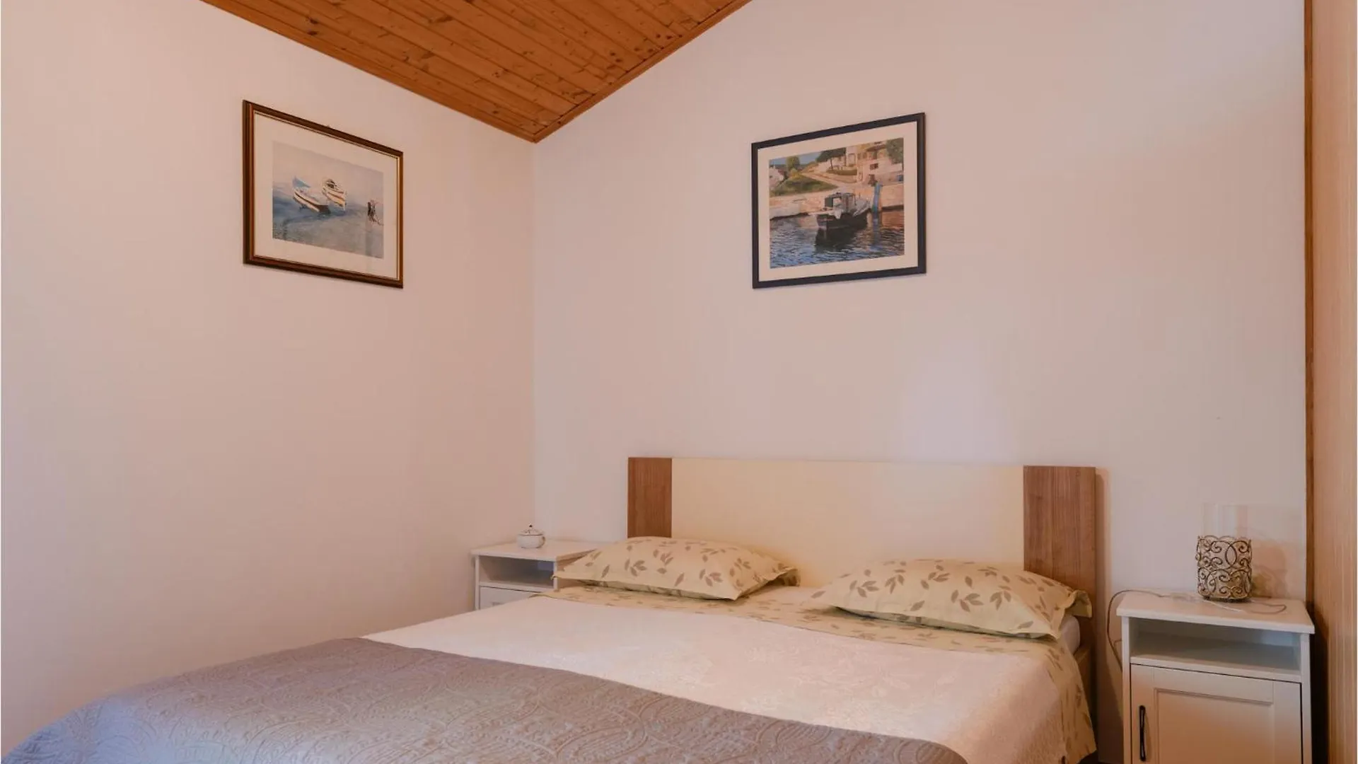 2 Bedroom Nice Home In Barban