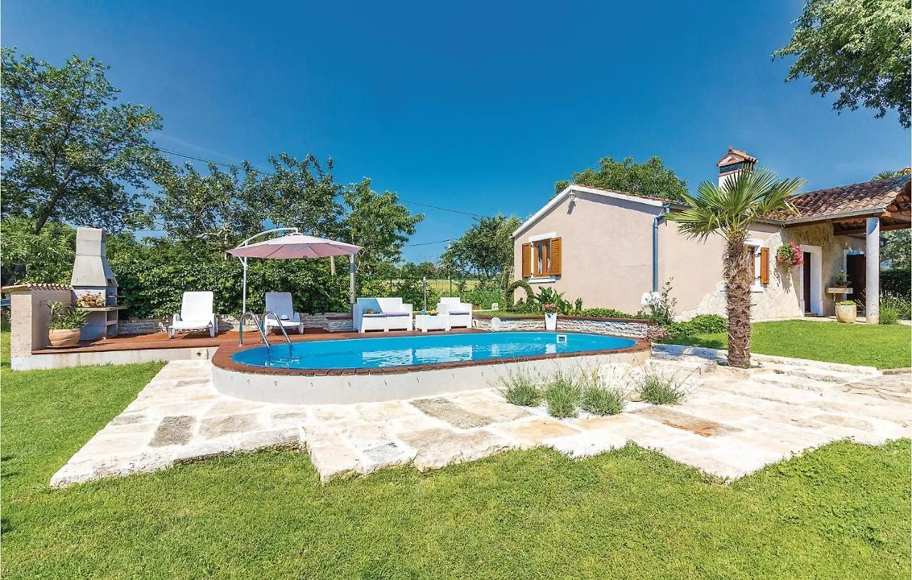 2 Bedroom Nice Home In Barban Croatia